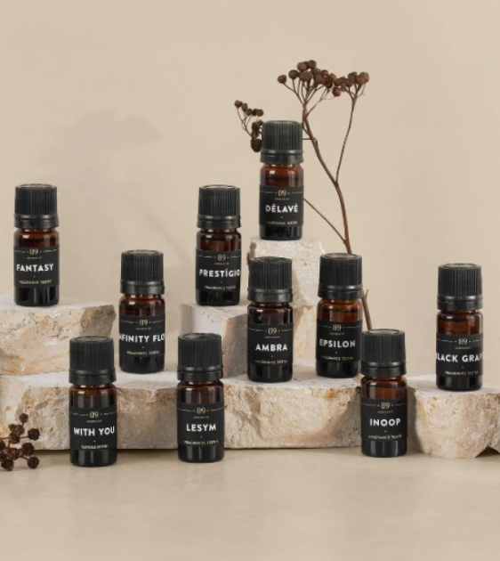 Conjunto de todos os testers de fragrâncias
